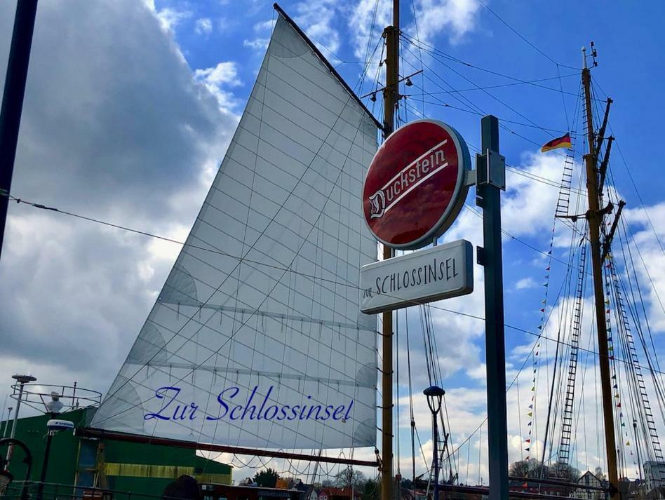 Zur Schlossinsel 호텔 볼가스트 외부 사진